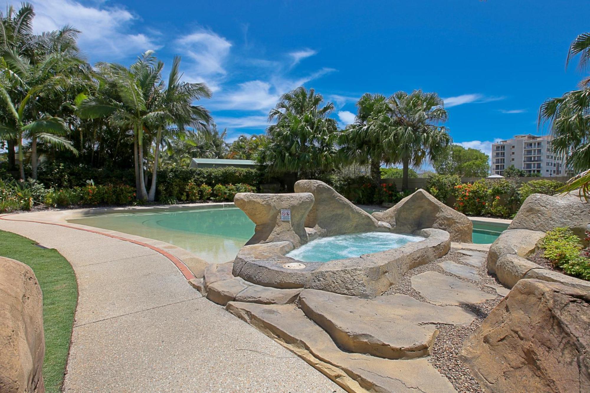 The Mirage Resort Alexandra Headland